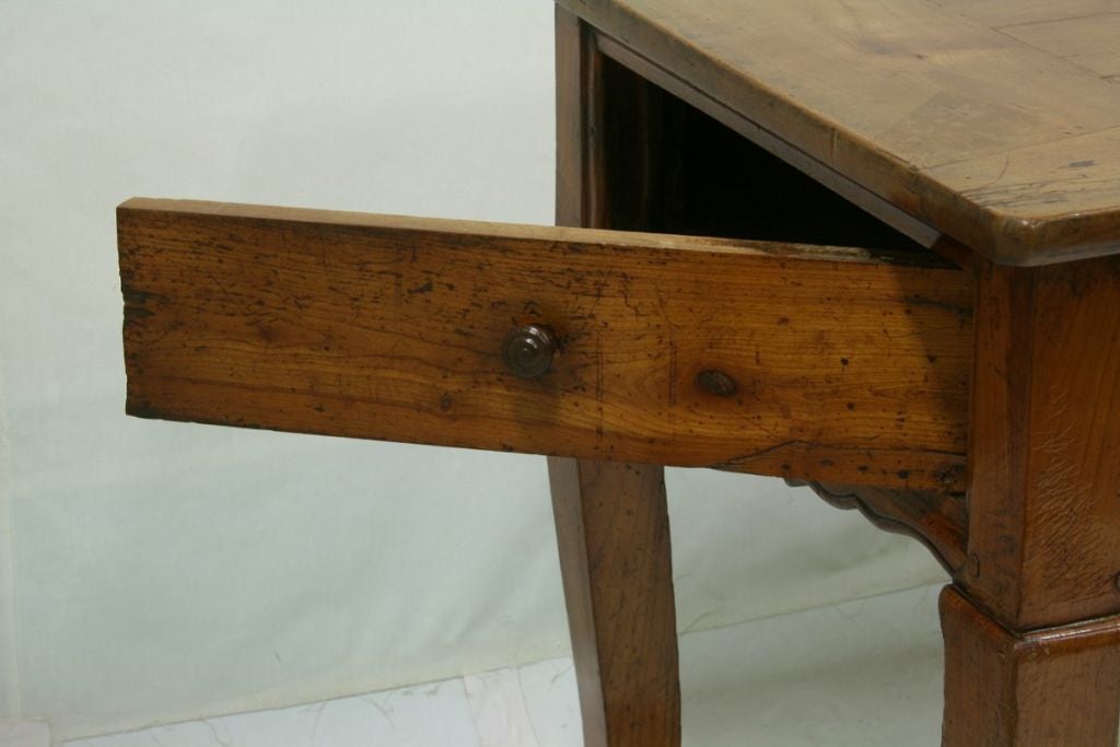 18th Century French Cabriole Leg Cherry Table 4