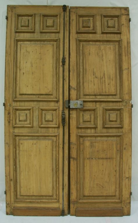 18th Century French Pine Entry Doors In Good Condition In San Francisco, CA