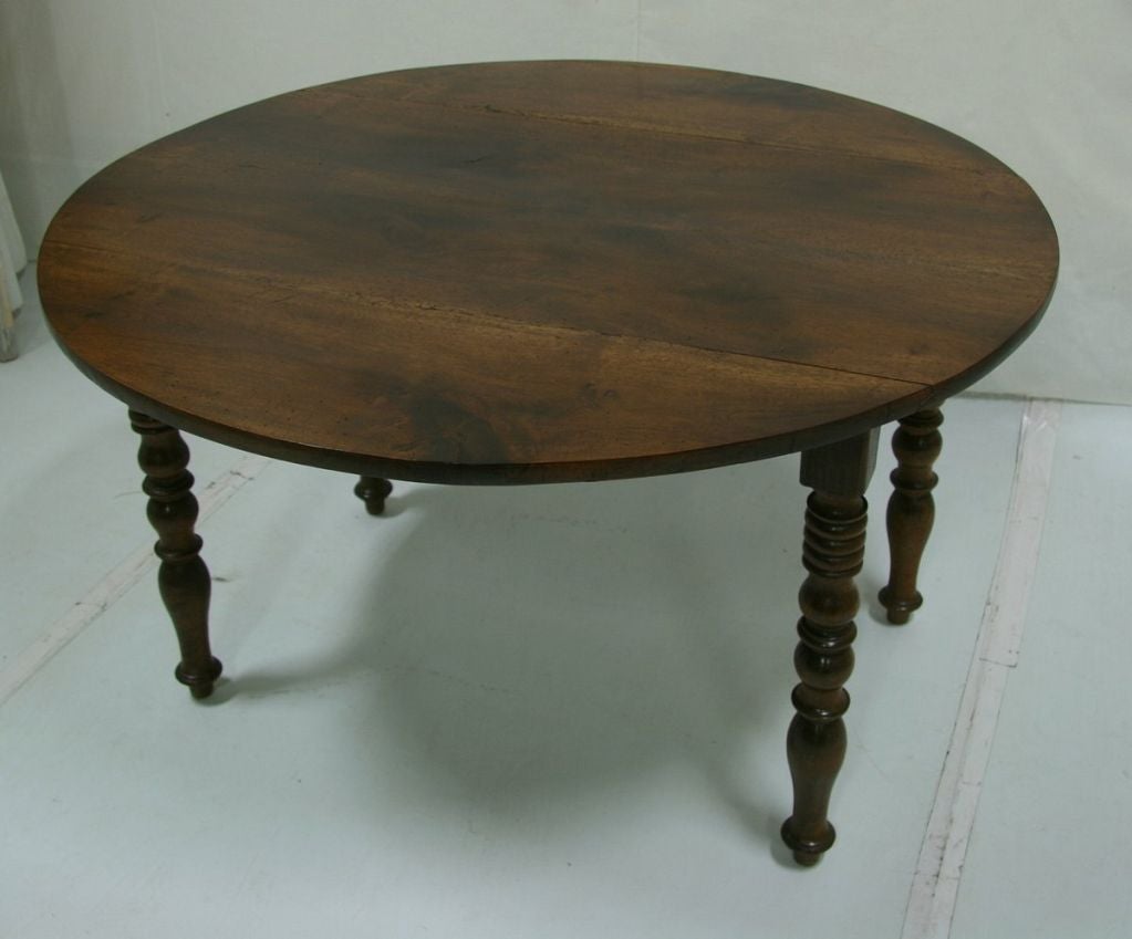 19th Century Louis Philippe Walnut French Table In Excellent Condition In San Francisco, CA