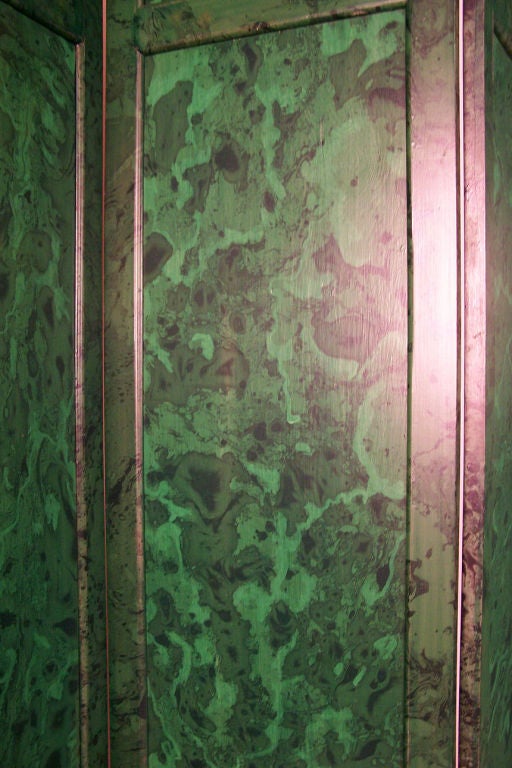 Wonderful folding screen. Extremely realistic painting to look like green malachite.