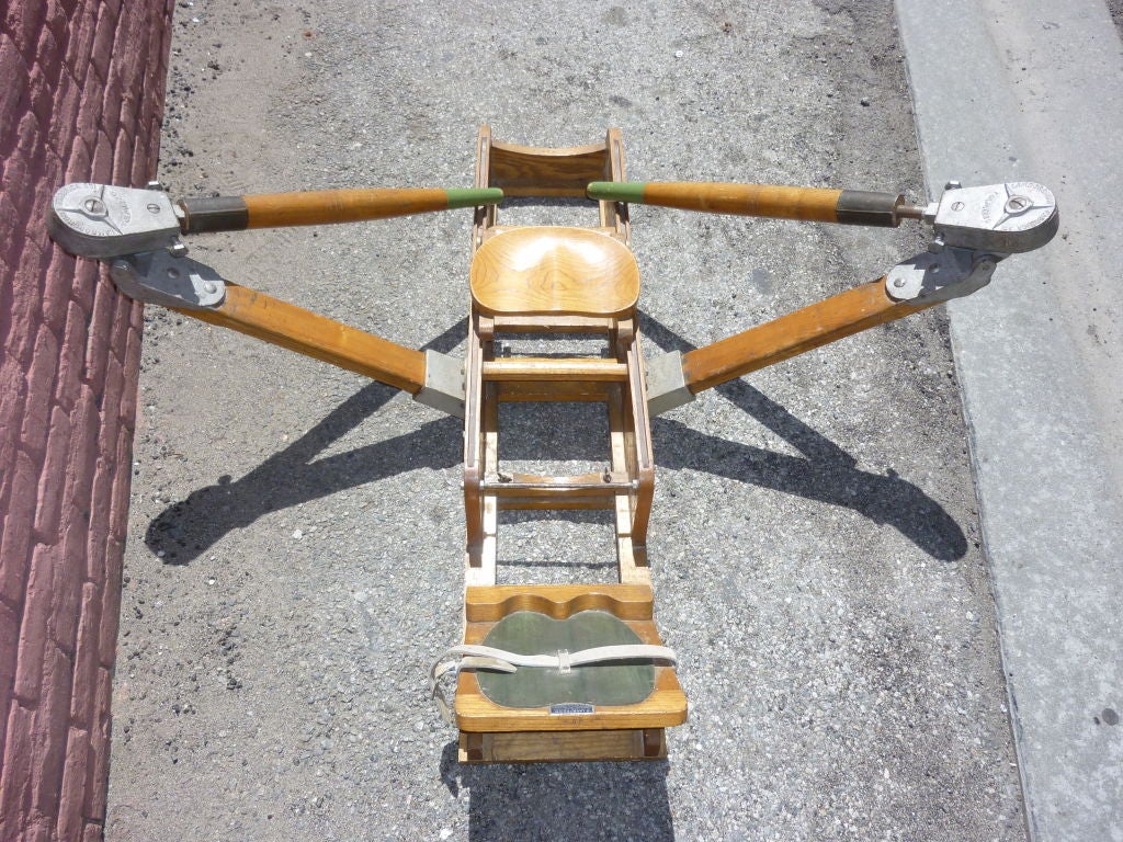 Italian vintage exercising machine  made by Lamborghini <br />
  Just finish my workout , functional in original condition , arms can be dismantle  for storage or shipping