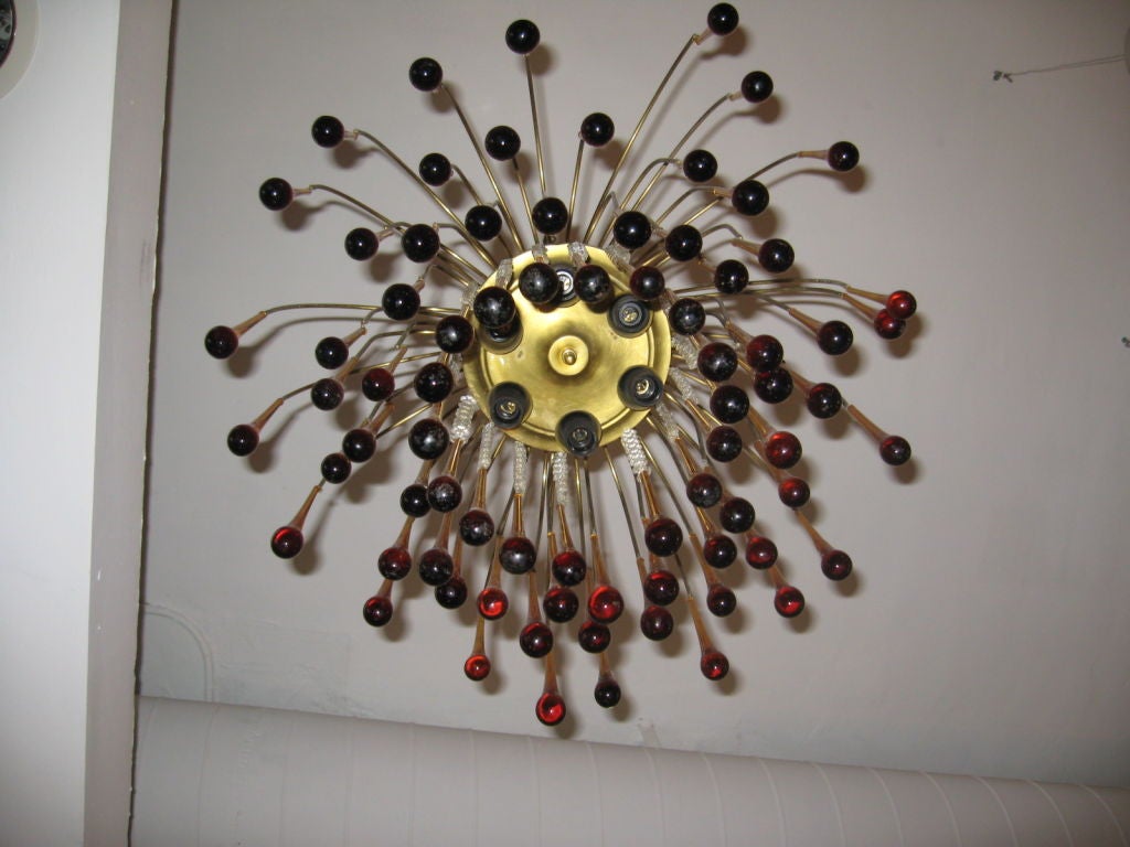 Italian Glass Chandelier by Vetreria Murano In Excellent Condition In Los Angeles, CA