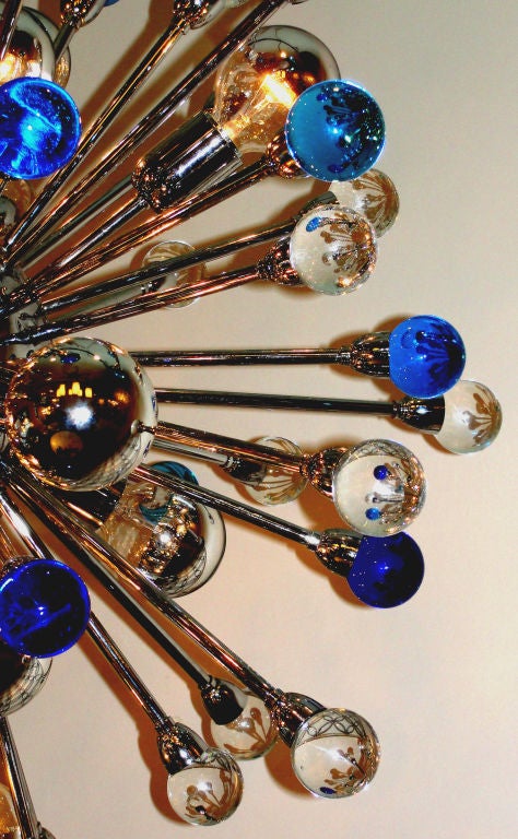 Imposing Italian sputnik chandelier 2