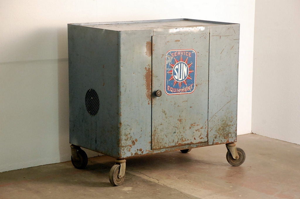 sun service equipment cabinet