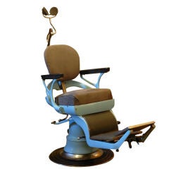 Vintage Heavy articulated dentist chair