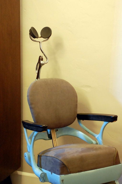 1960s dentist chair