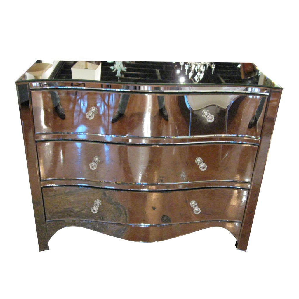 SINGLE BEVELED MIRROR  DRESSER