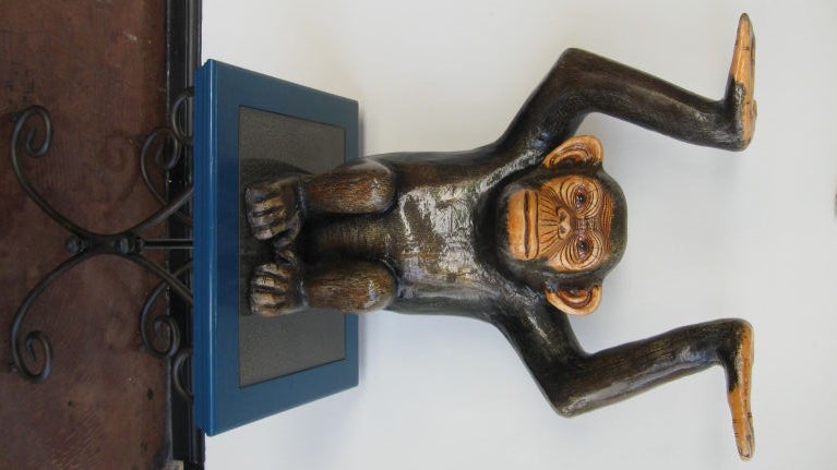 PAPIER MACHE MONKEY BY MEXICAN ARTIST SERGIO BUSTAMANTE.<br />
SIGNED ON RIGHT HAND 