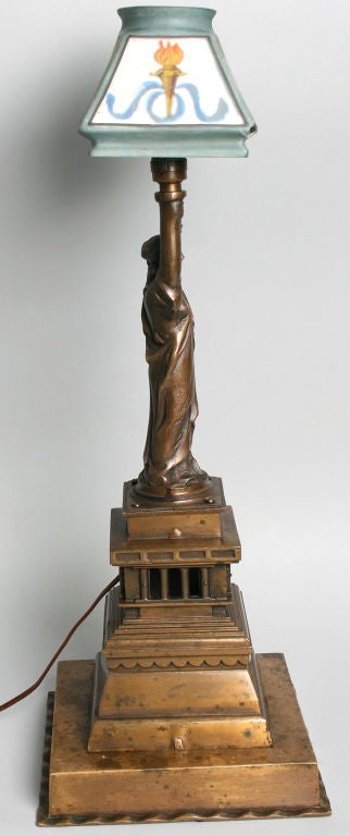 vintage statue of liberty lamp