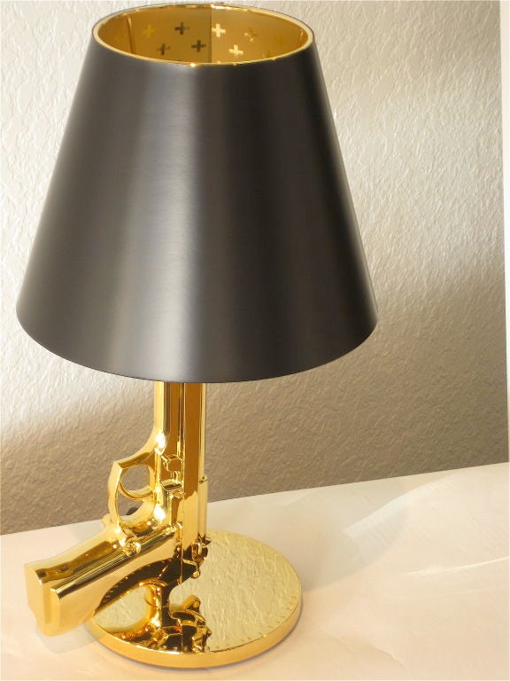 BEDSIDE GUN TABLE LAMP BY PHILIPPE STARCK 2