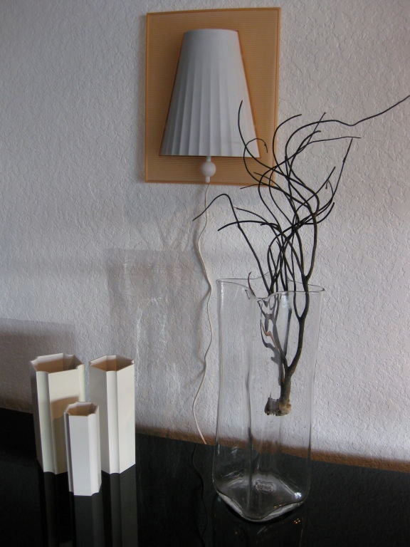 WALLA-WALLA-SCARCE  WALL LAMP BY PHILIPPE STARCK
