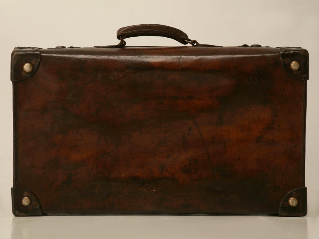 c.1900 Antique Irish Leather Suitcase 3
