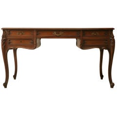 c.1930 French Figured Walnut Louis XV Desk w/Leather Top