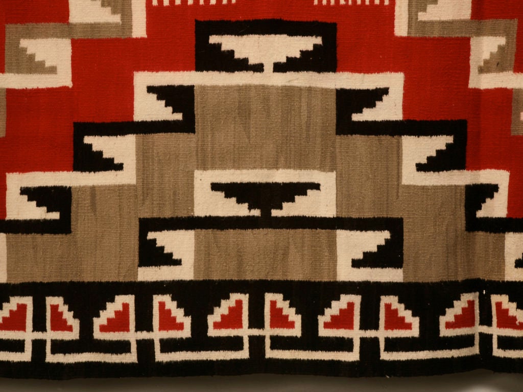 Navajo Ganado Pattern Rug from Klagetoh, Az., circa 1940 In Good Condition In Chicago, IL