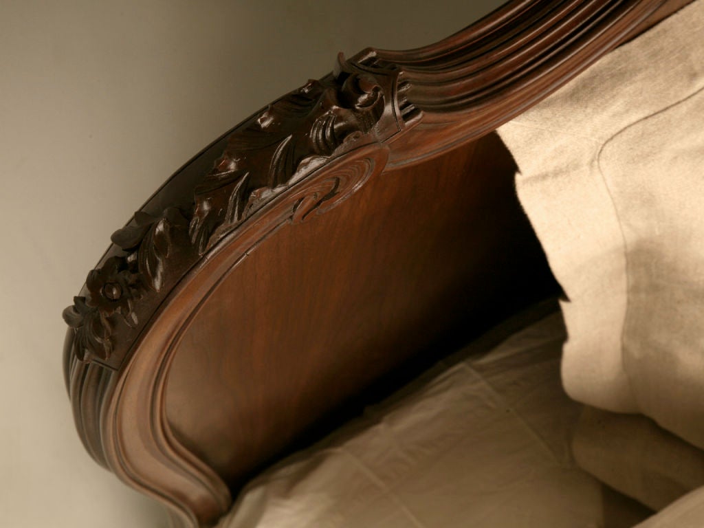 Breathtaking Carved Antique French Rococo King Size Bed In Excellent Condition In Chicago, IL