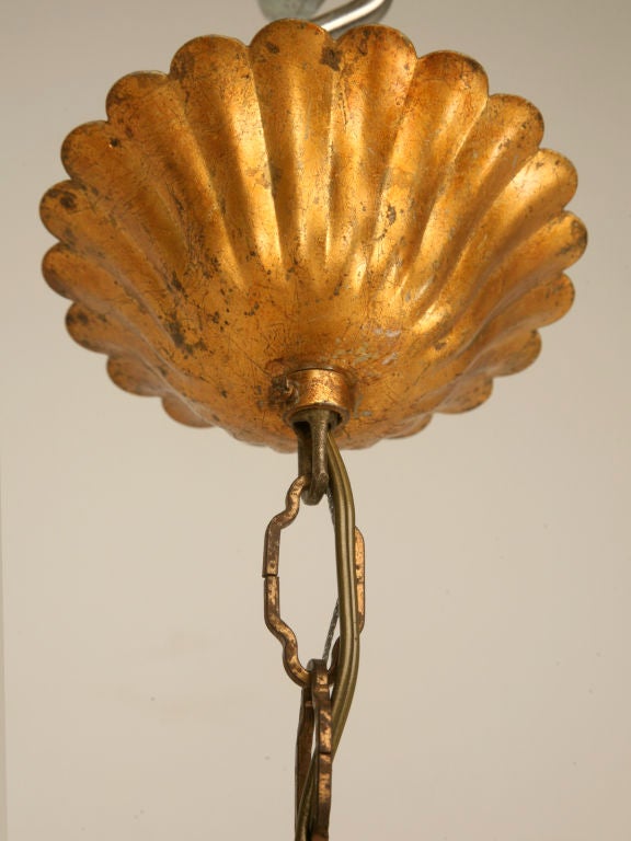 Vintage Italian gilded metal wheat sheaf 5 light chandelier in original condition, completely rewired by our in-house electrician. A fantastic scale gives this fixture the opportunity to be well utilized a multitude of places, from the dining room