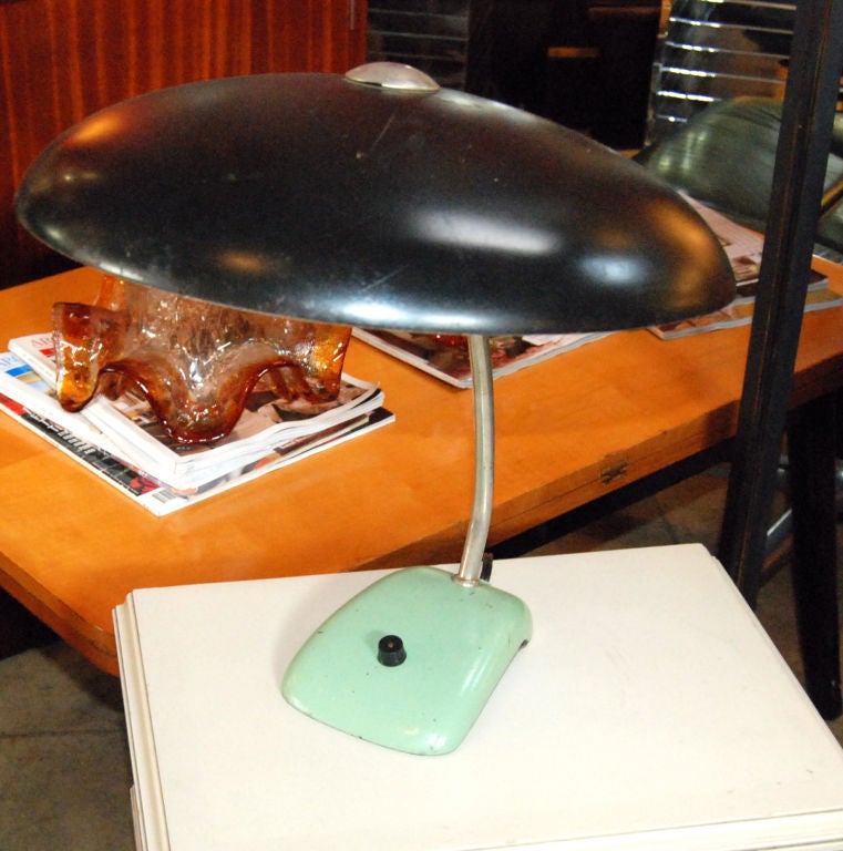 1960s Italian table lamp. Original condition.