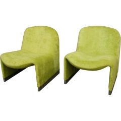Pair of Molded Slipper Chairs by Giancarlo Piretti