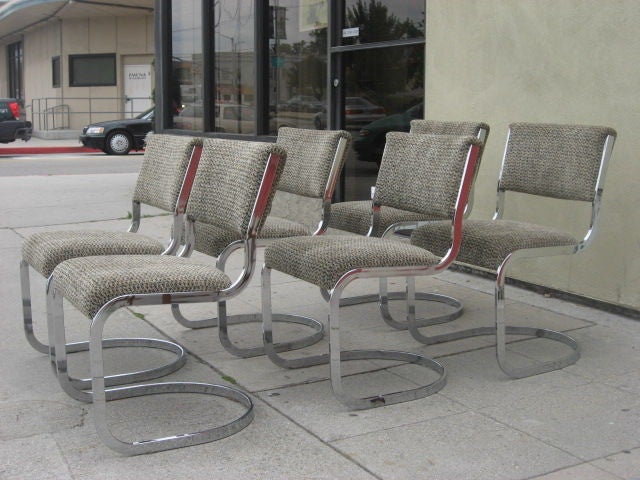 A Set of  6 Chairs by Milo Baughman In Excellent Condition In Pasadena, CA