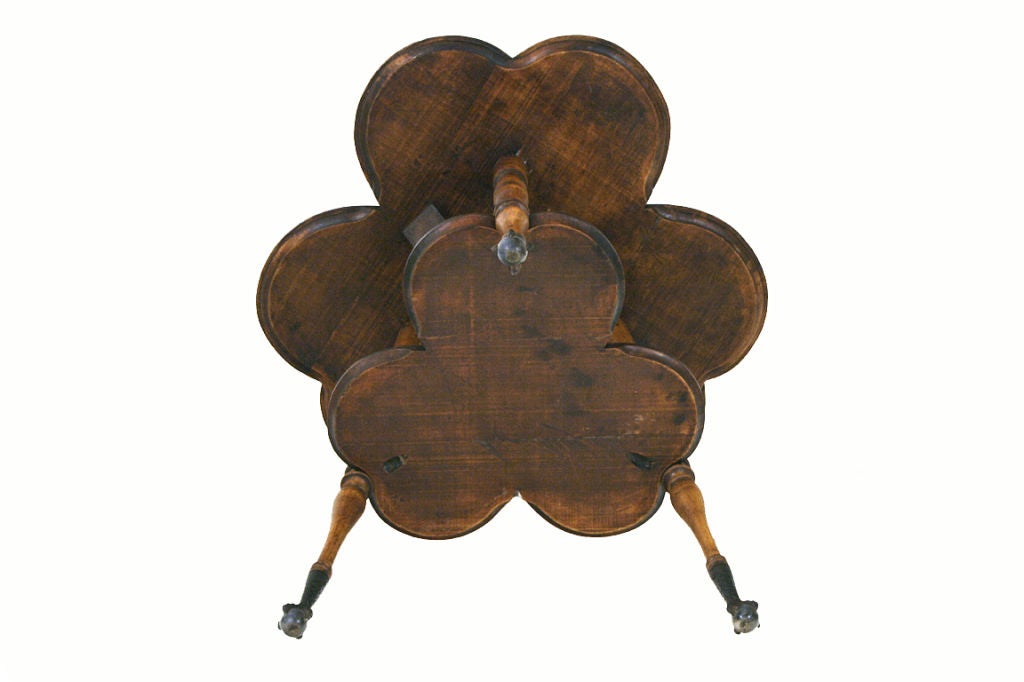 19th Century An American Victorian Maplewood Clover-Form Two-Tier Side Table