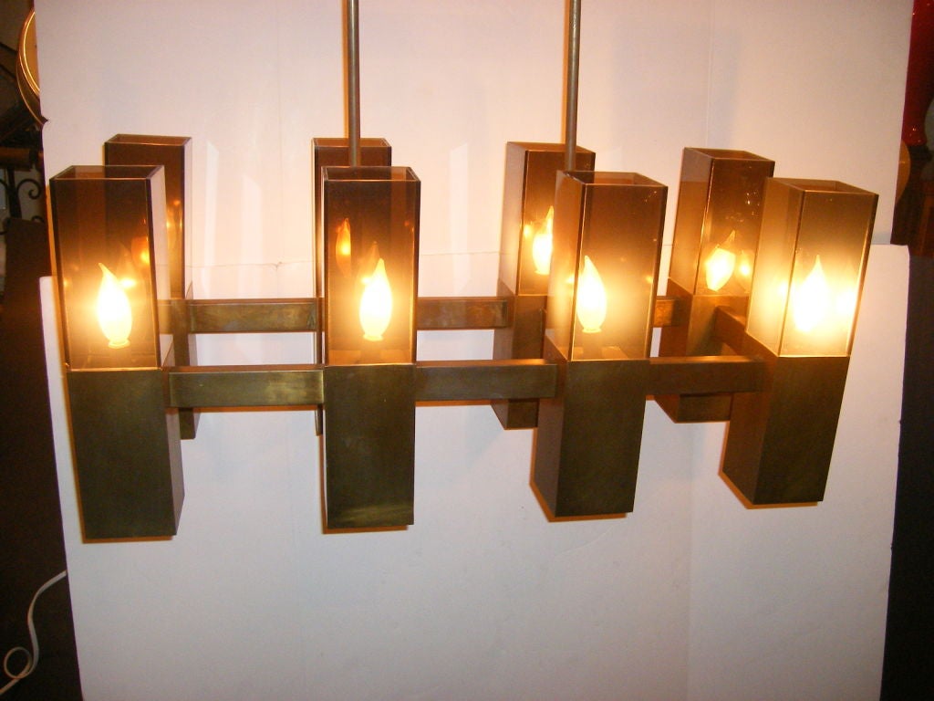 Moderne Horizontal Bronze Chandelier In Excellent Condition For Sale In New York, NY