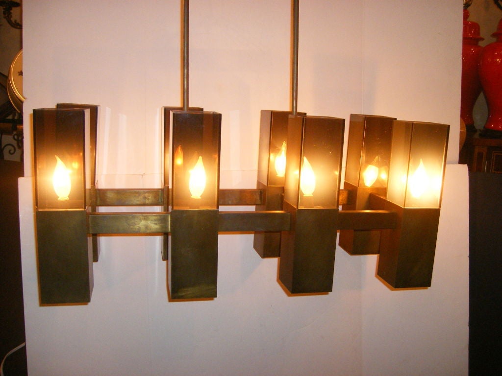 Lustre horizontal moderne en bronze en vente 2