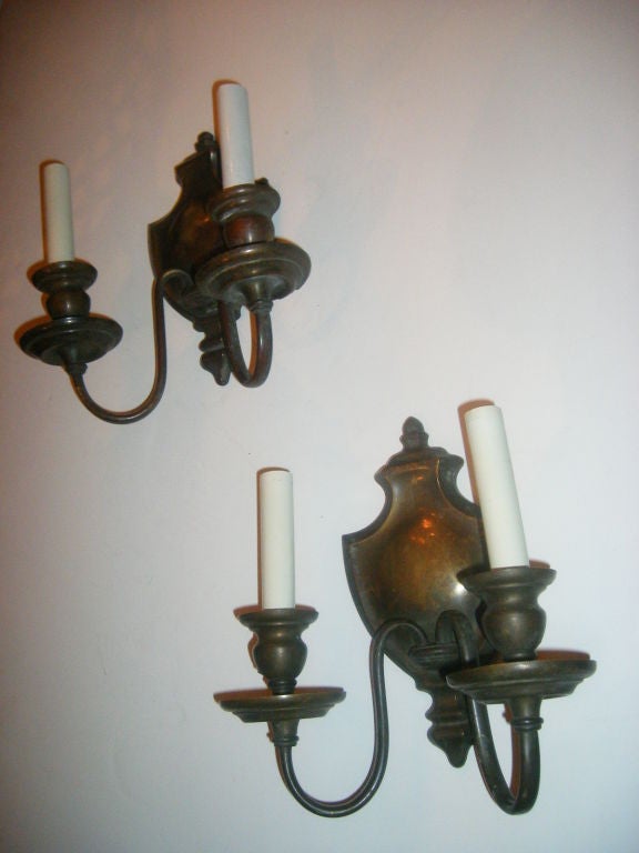 Apliques de Bronce Caldwell en venta 1