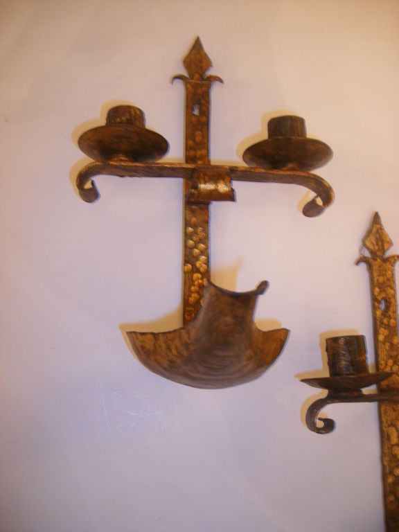 Gilt Metal Sconces In Excellent Condition For Sale In New York, NY