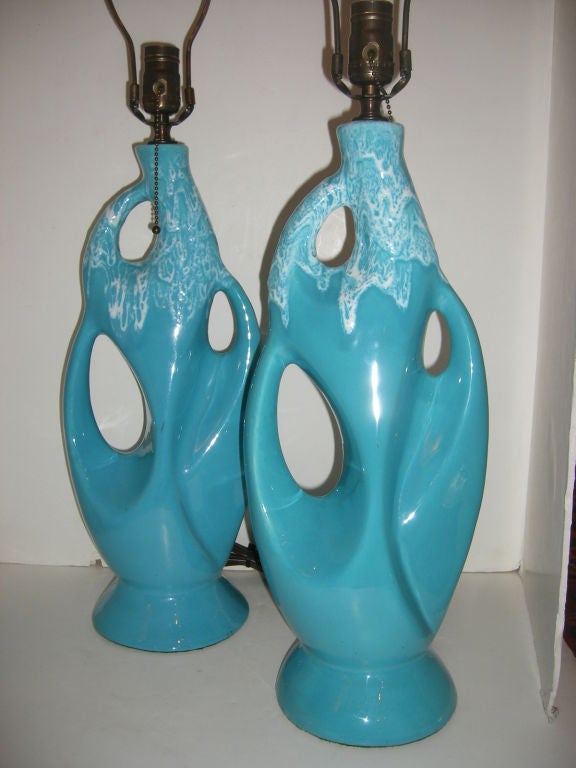 Light Blue Porcelain Table Lamps In Excellent Condition For Sale In New York, NY