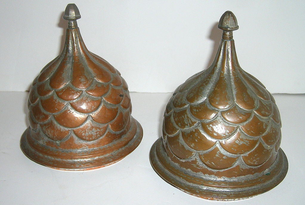 Pair of Middle Eastern Copper Vases In Good Condition For Sale In New York, NY