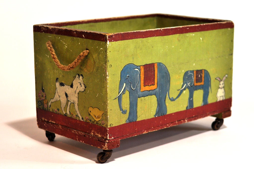 toy box on wheels with lid