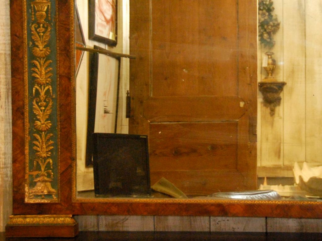 American Over-the-mantle mirror in Adam’s taste For Sale