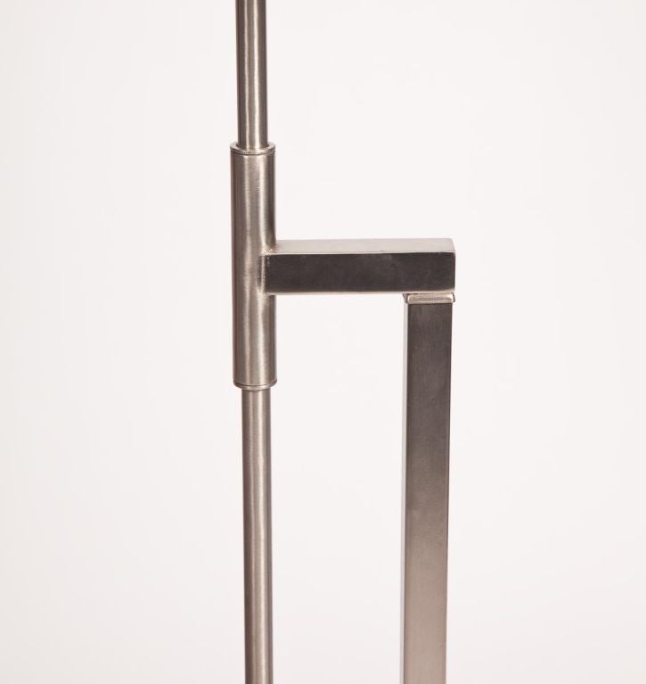 Pair of Polished Nickel Telescope Floor Lamps by Laurel In Excellent Condition In New York, NY