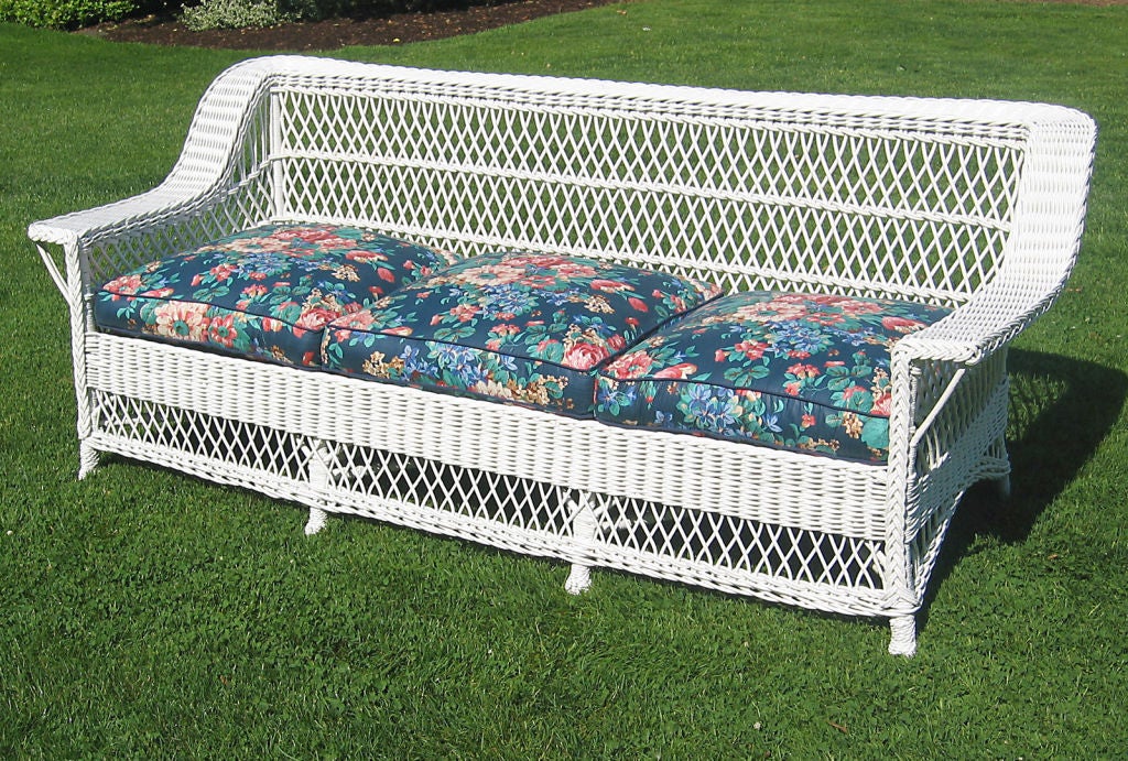 BAR HARBOR WICKER SOFA