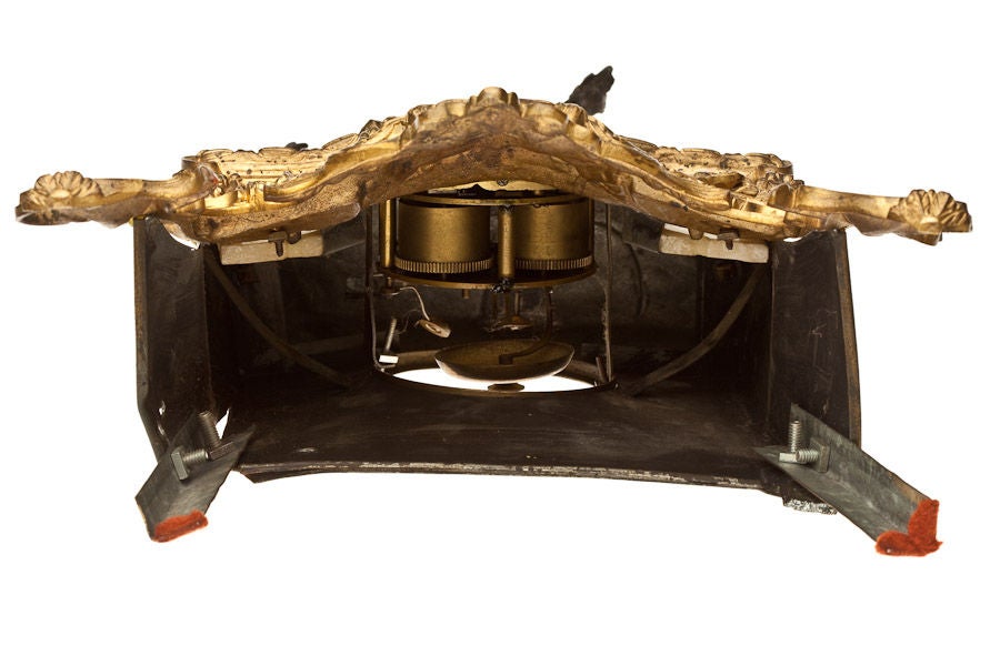 French Spelter and Gilt Bronze Mantle Clock 7