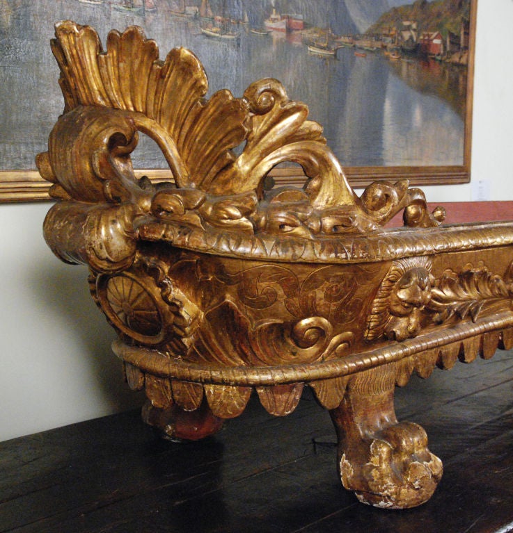 Italian A Rare Baroque Giltwood Presentoire Rome, Italy For Sale