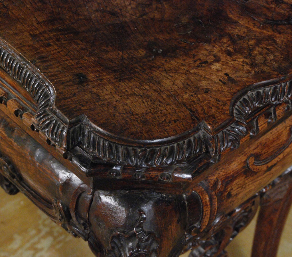 An Important Rococo Walnut Center Table Possibly Portuguese In Excellent Condition For Sale In Sheffield, MA