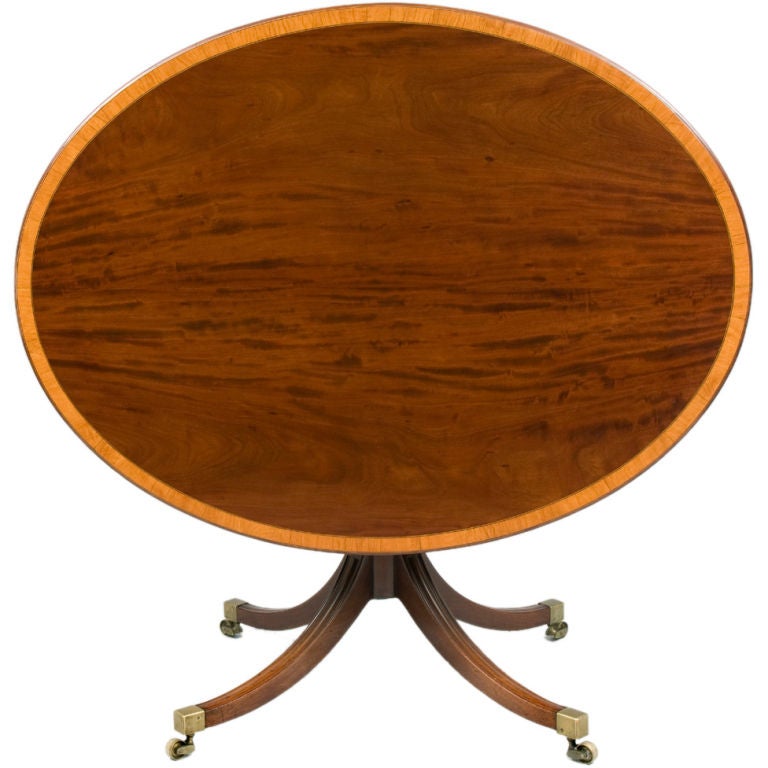 English Georgian Oval Centre Table For Sale