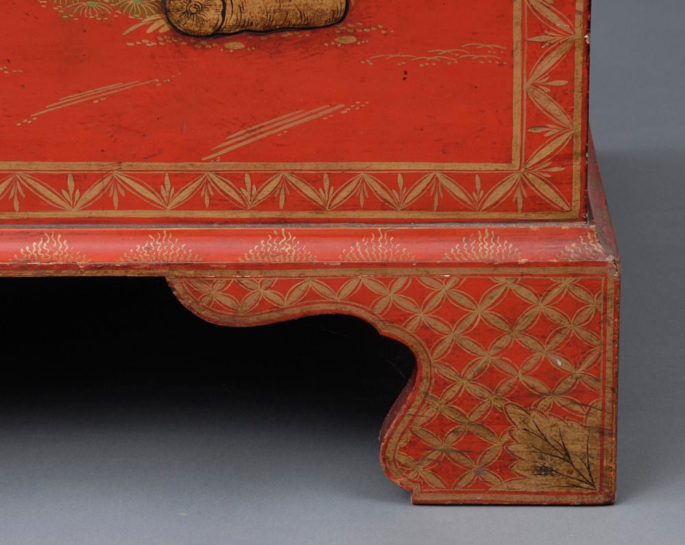 English Chonoiserie Lacquered Chest/Trunk 5