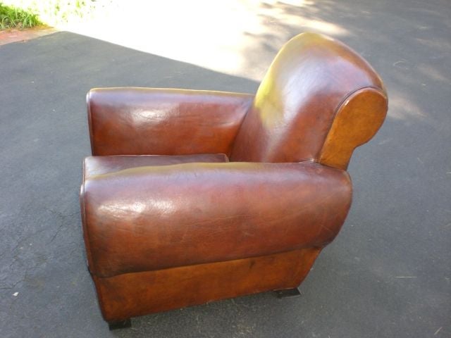 French LARGE PAIR OF FRENCH LEATHER CLUB CHAIRS