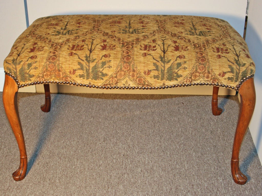 Mid-20th Century Queen Anne style double stool/bench For Sale