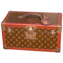 Vintage Cosmetic Train Case, Louis Vuitton (Lot 1036 - Holiday Boutique:  Luxury Accessories, Jewelry, & SilverDec 8, 2022, 10:00am)