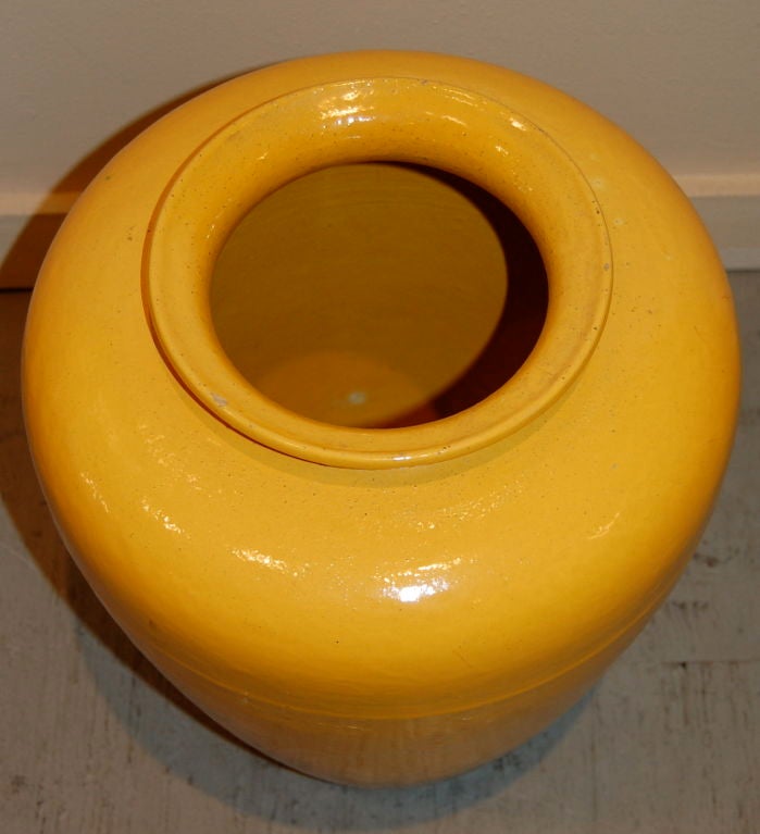 Ceramic Yellow Garden City Oil Jar
