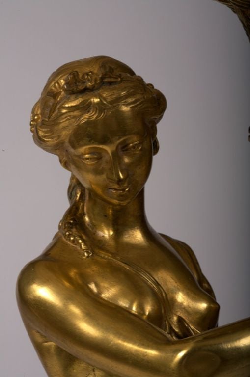 Chandelier figuratif Louis XVI en bronze doré monté en lampe en vente 1