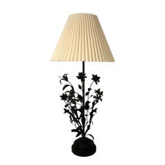 ITALIAN BLACK TOLE FLOWER LAMP