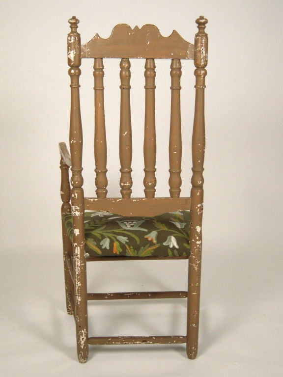 18th Century and Earlier EARLY AMERICAN BANNISTER BACK ARM CHAIR