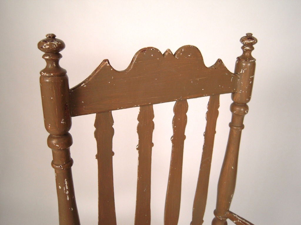 EARLY AMERICAN BANNISTER BACK ARM CHAIR 1