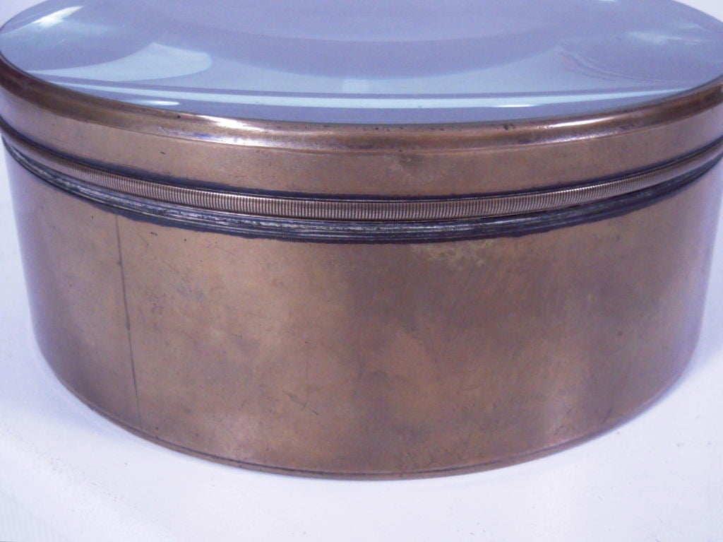 19th Century Large Round Brass Magnifying Glass