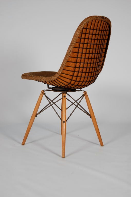 Mid-20th Century Eames Swivel Dowel Legged Chair; DKW-1