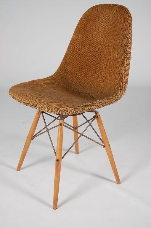 Eames Swivel Dowel Legged Chair; DKW-1 3